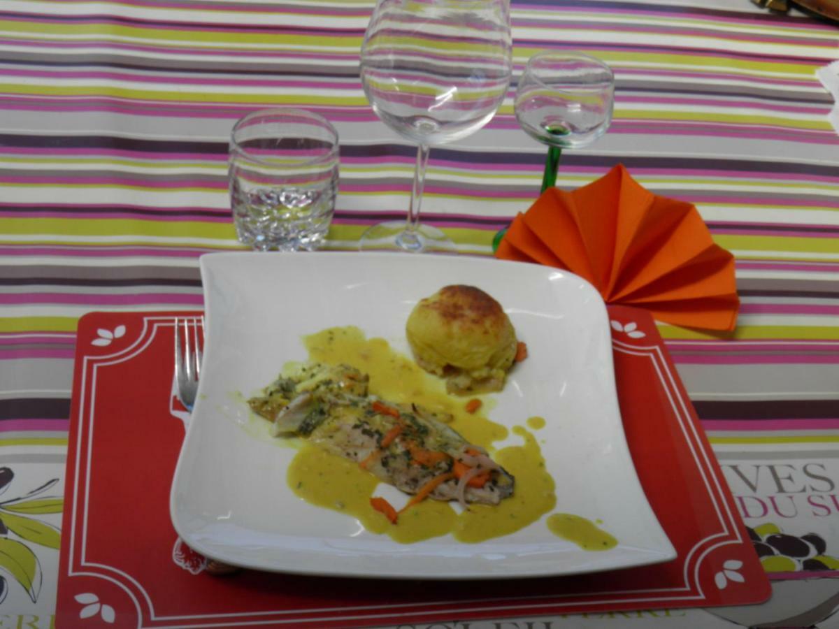 Le Belvue Bed & Breakfast Шана Екстериор снимка
